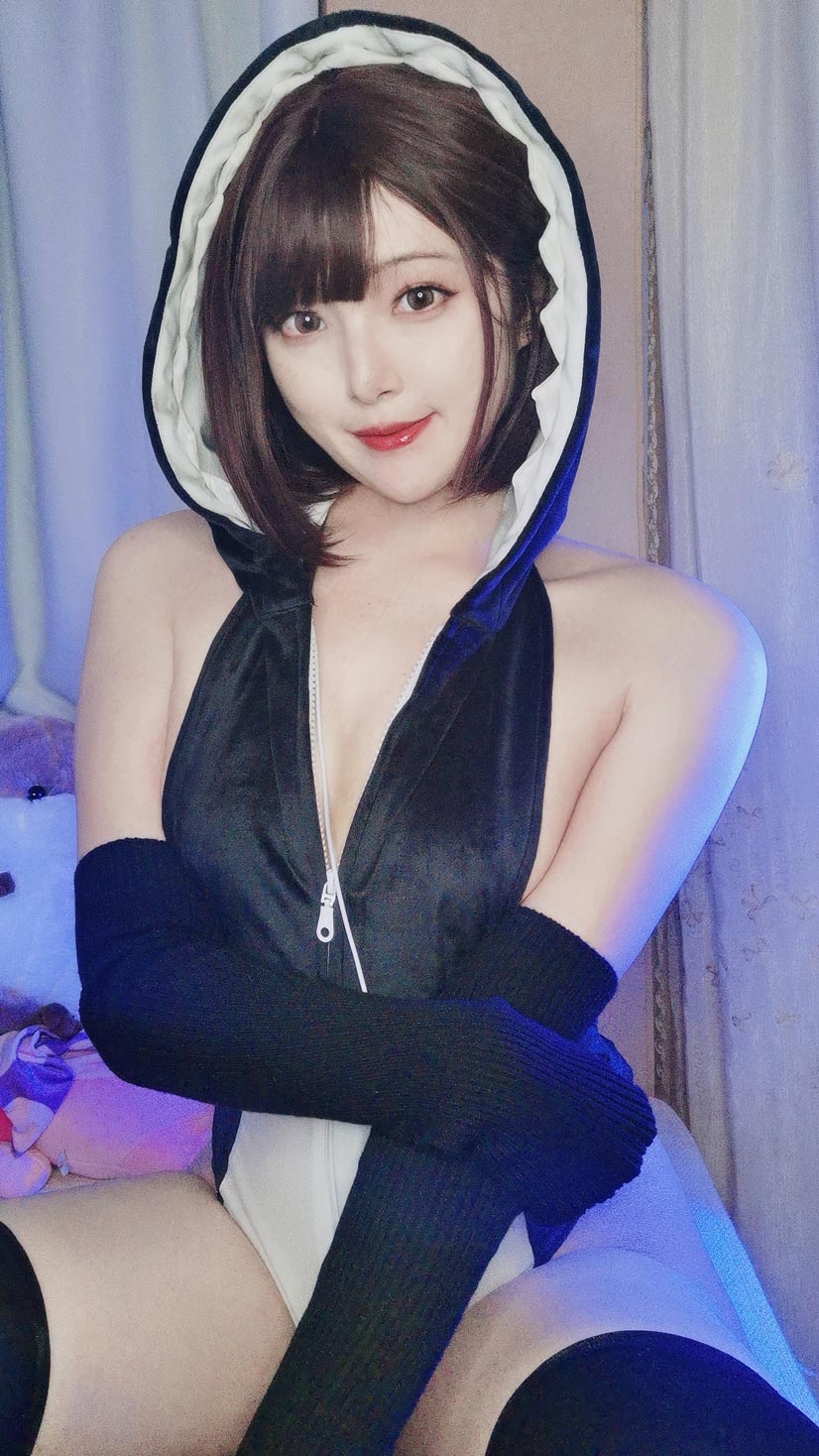 Natsuko夏夏子 虎鲸 自摄 Natsuko夏夏子 虎鲸 自摄