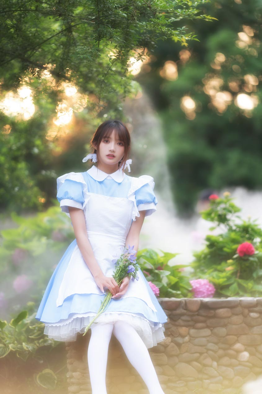 兔子Zzz不吃胡萝卜 阳光很好闻