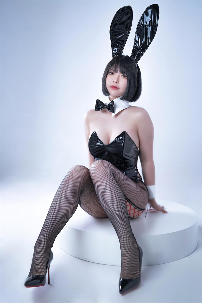 半半子 Bunny兔女郎