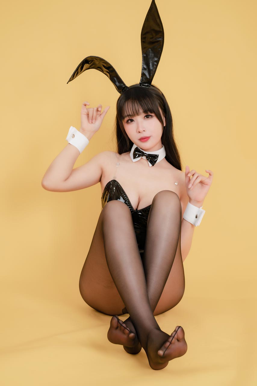 轩萧学姐 新春福兔 黑兔女郎