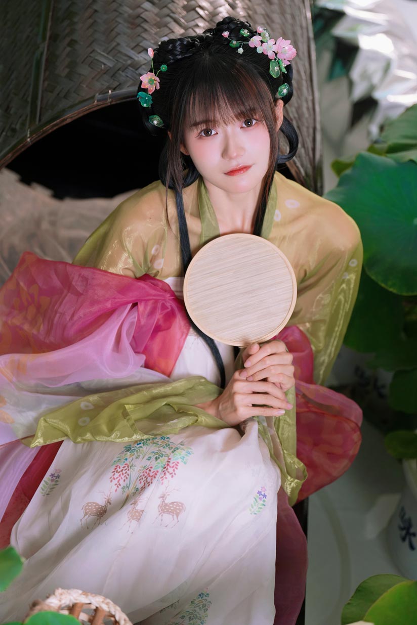 兔子Zzz不吃胡萝卜-浮香花谷