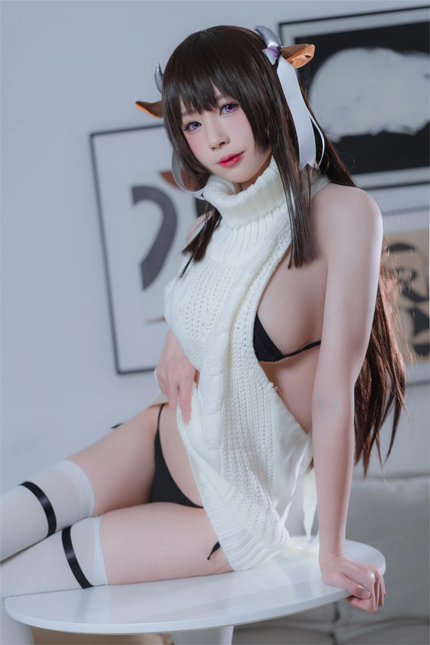 西园寺南歌-牛牛毛衣