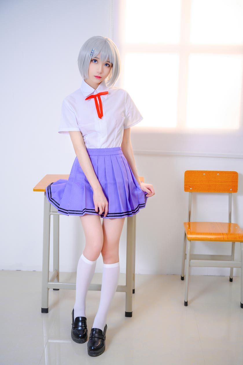 Tomoyo酱-鸢一折纸 校服