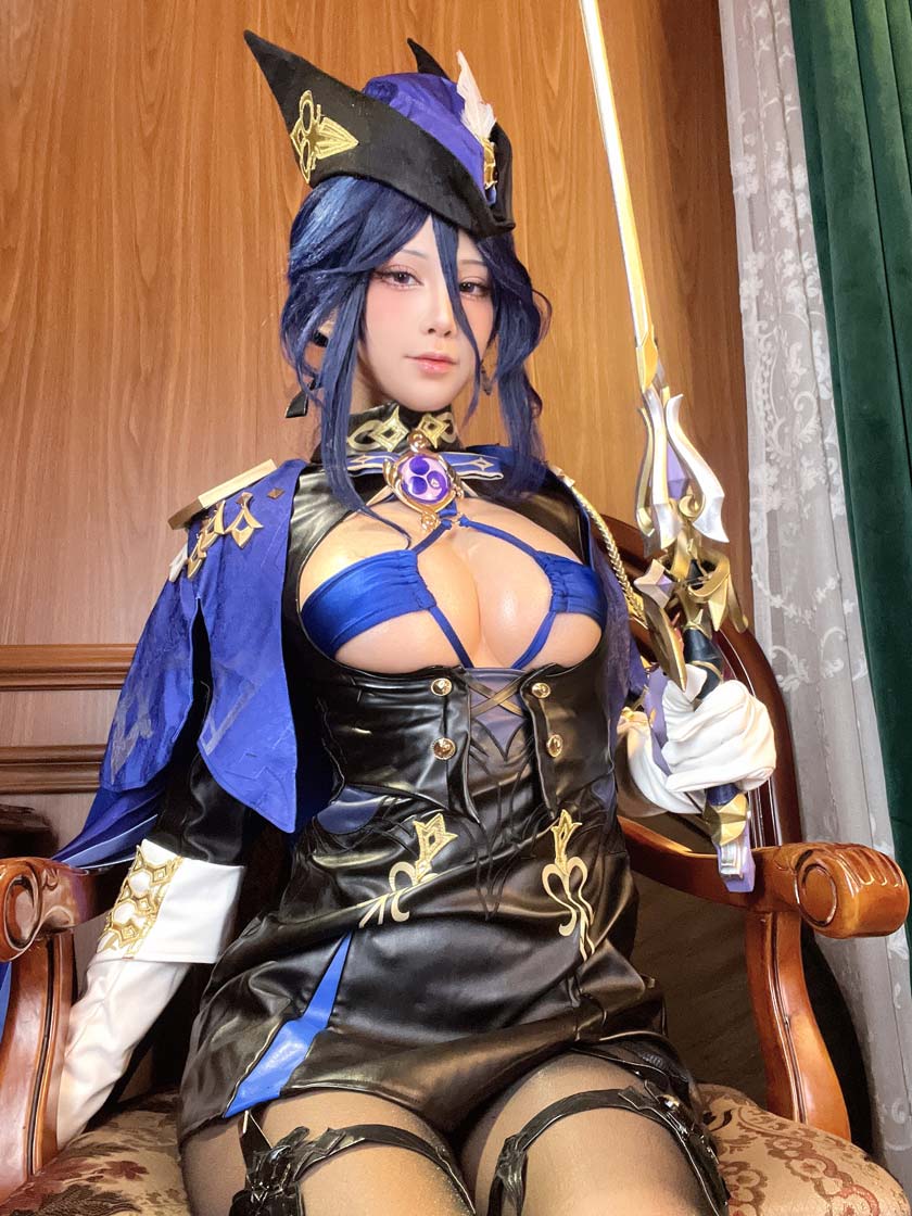 水淼Aqua -[Fantia] 2025年01月订阅 (2套)ク〇〇ンデ  帰忘の流離人