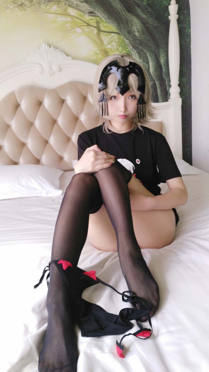 雯妹不讲道理-黑贞德穹妹