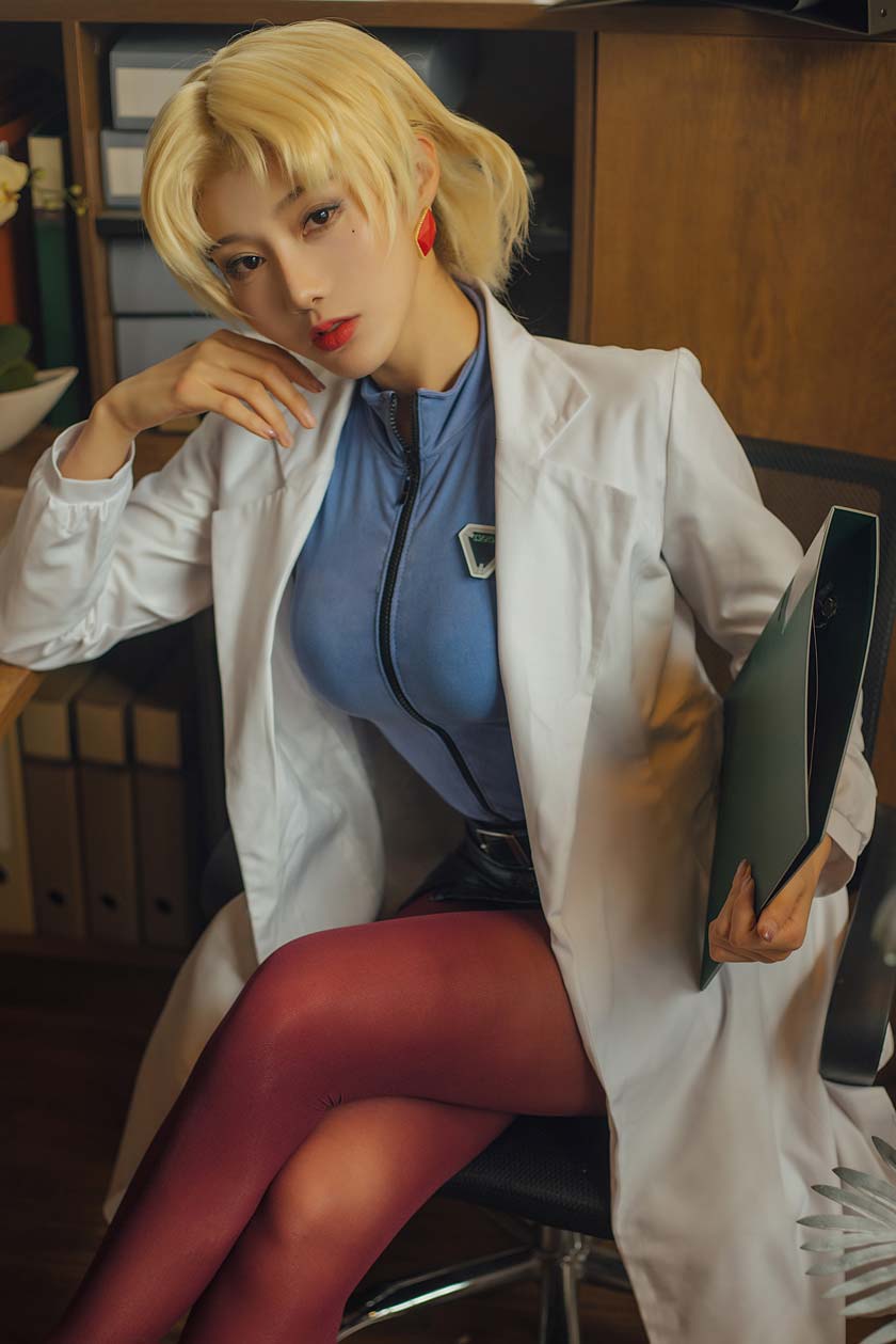 如月灰-赤木律子