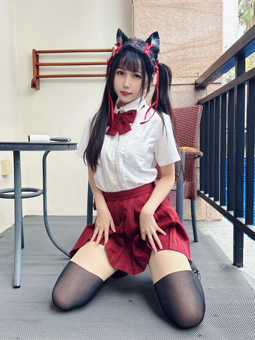 不呆猫-温泉双马尾JK