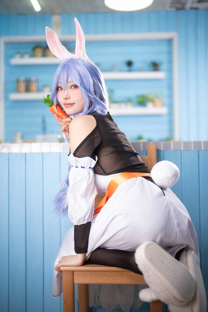 ElyEE子-Usada Pekora Mama