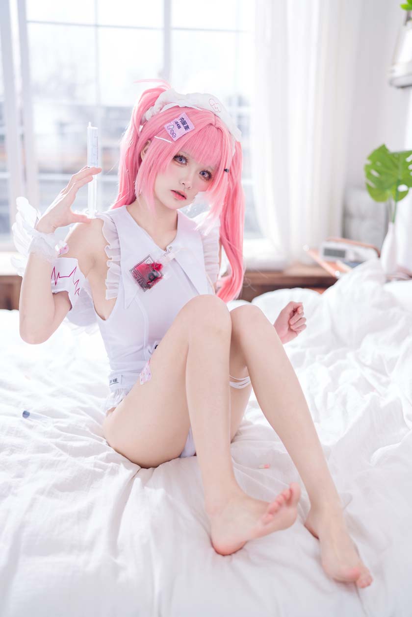 九柒喵-小护士针筒