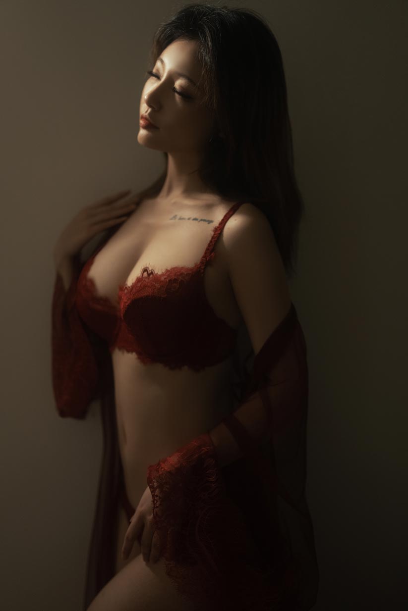 桃良阿宅 红烛
