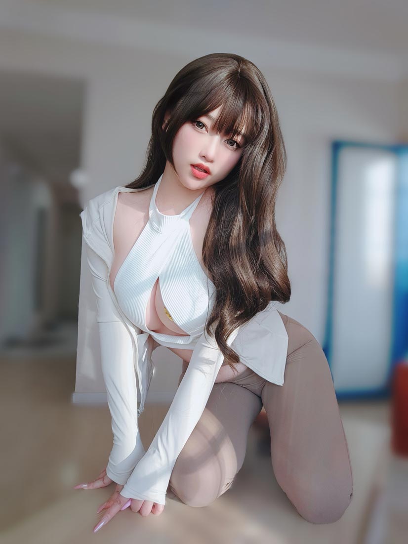 女主K-瑜伽服