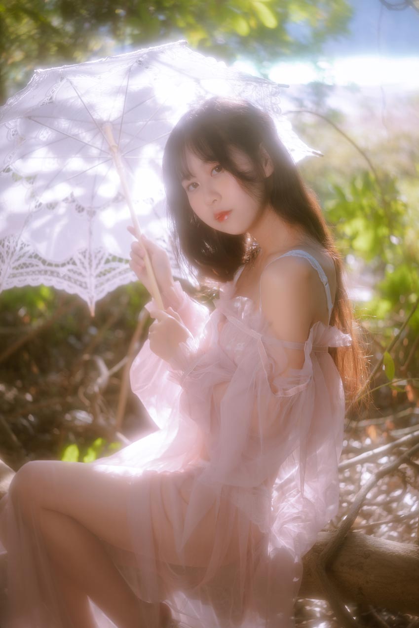 萌芽儿o0-林中少女