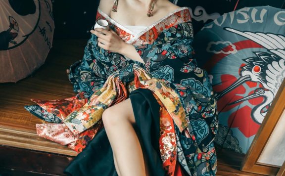 贰加六 恶女花魁