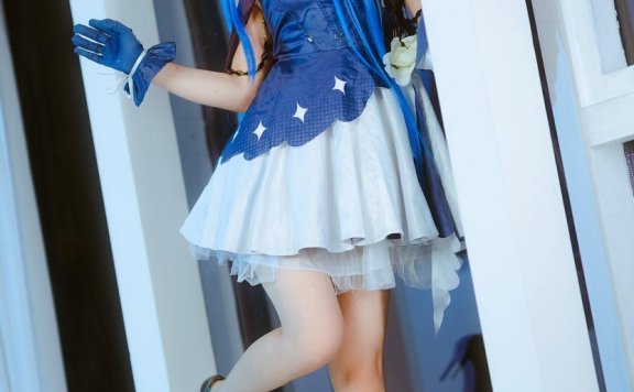 是三不是世w Nikke胜利女神· 海伦娜