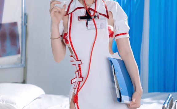 Tina很妖孽呀 白色护士妹妹