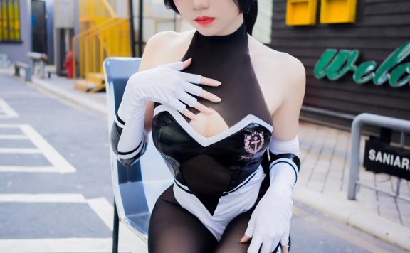 焖焖碳-高雄赛车娘