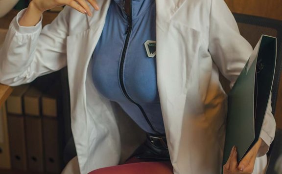 如月灰-赤木律子