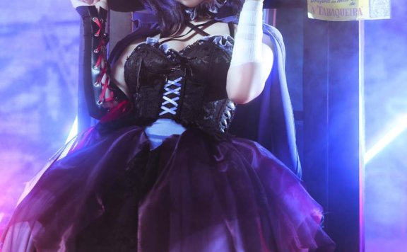 蠢沫沫-六花万圣